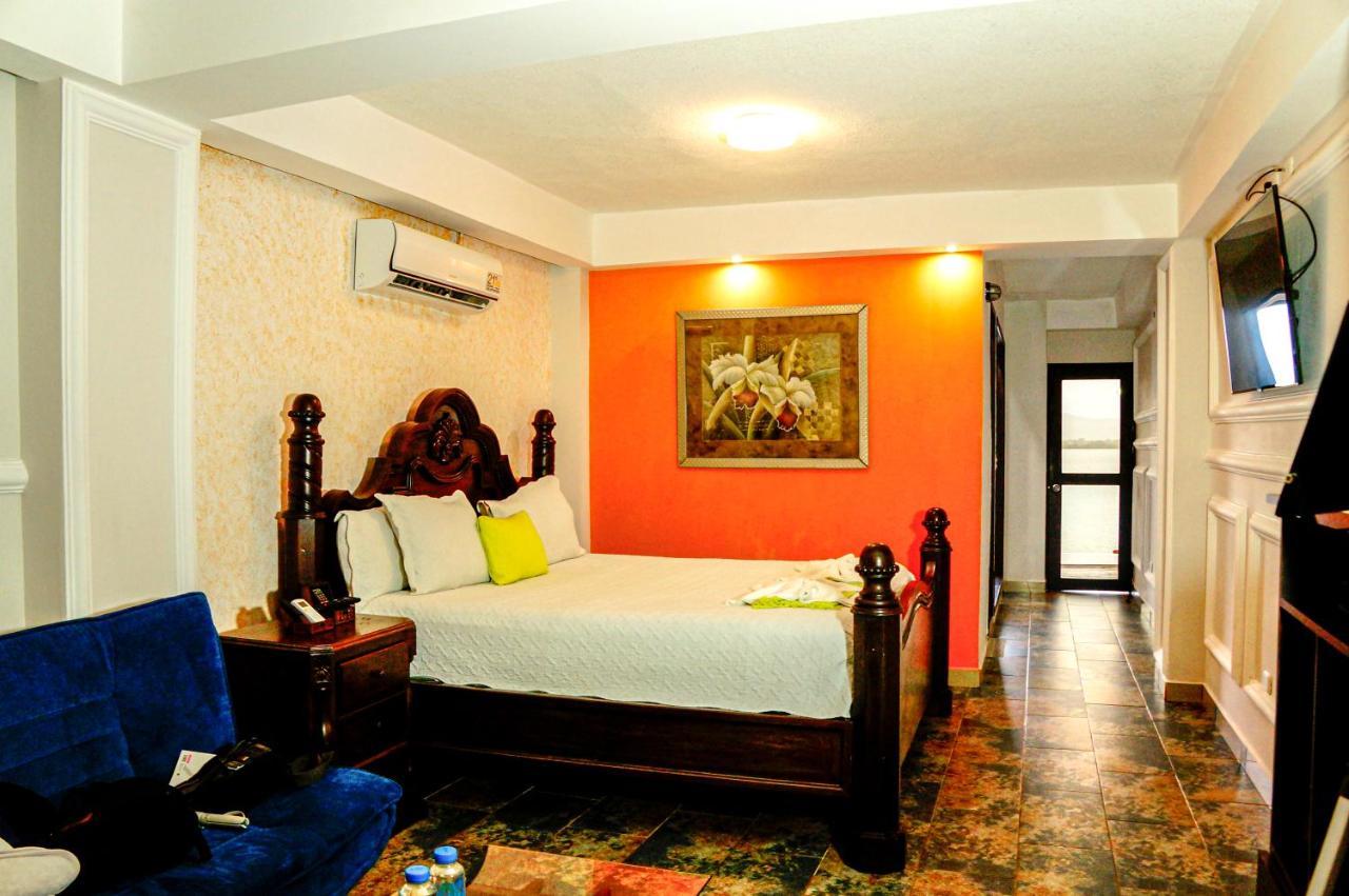 Hotel Mi Paraiso Rio Dulce Castillo de San Felipe Luaran gambar